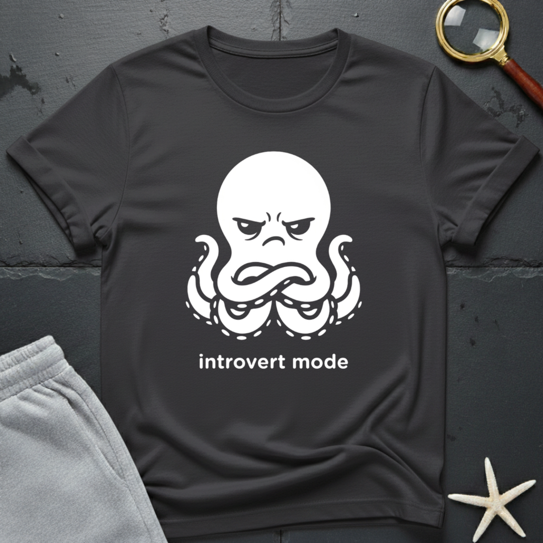 introvert mode T-Shirt